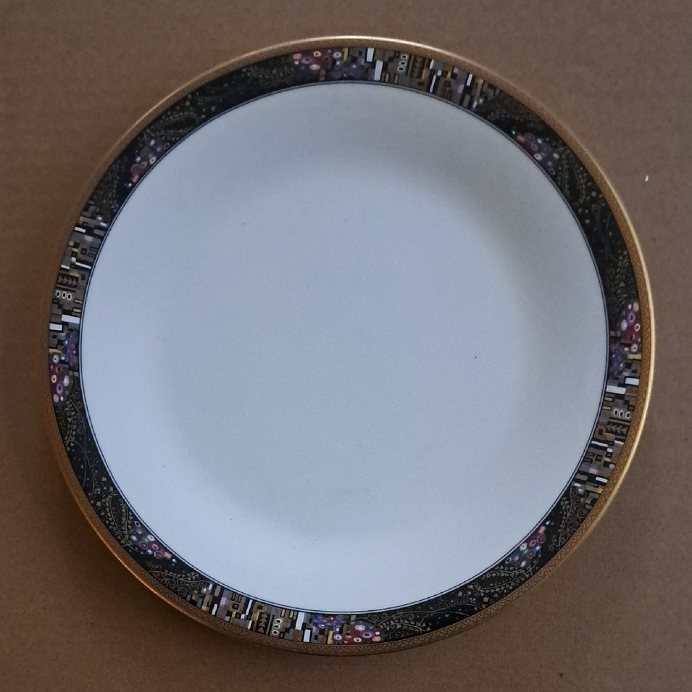 Mikasa Bone China Cagii Royal Glimmer Salad Or Dessert Plate 8 1/8"